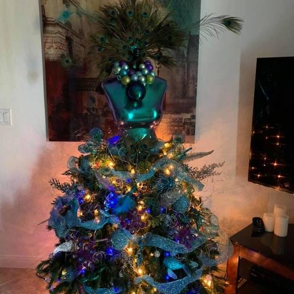 Meet your Posher, Lesley - Picture 1 of 1